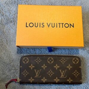 LV wallet